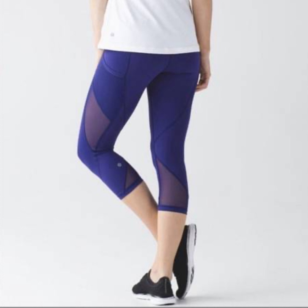 lululemon pace rival crop leggings size 4 mesh side pockets